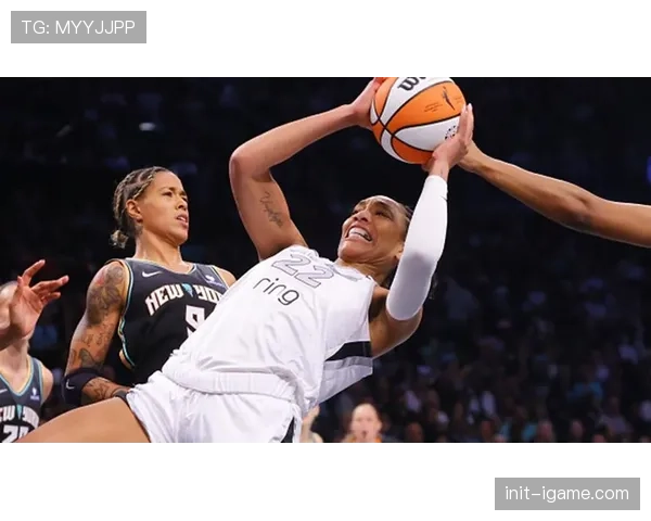 纽约自由人客场三分绝杀西雅图风暴,斯图尔特面对旧主砍下30分 纽约自由人客场三分绝杀西雅图风暴,斯图尔特面对旧主砍下30分